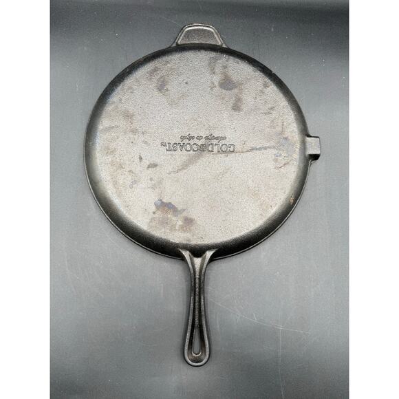 11" Gold Coast Double Handled Lipped Round Cast Iron Grill/Skillet/Pan - Picture 5 of 7